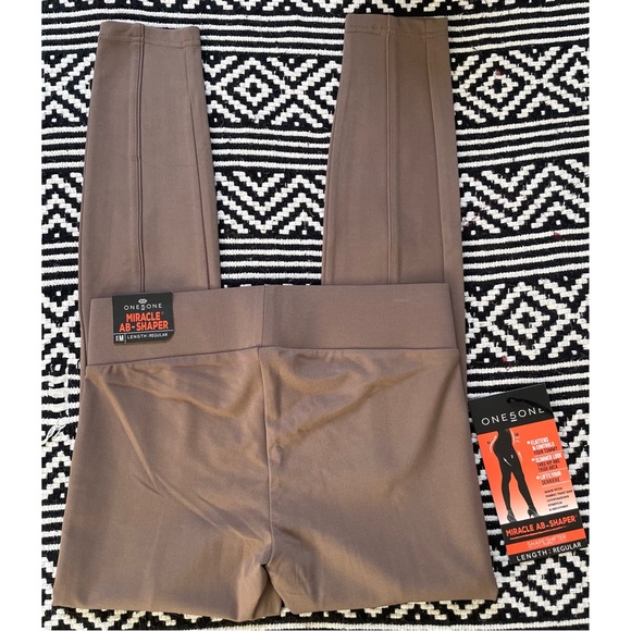 One5One Miracle Ab Shaper Leggings NWT! - Picture 10 of 13